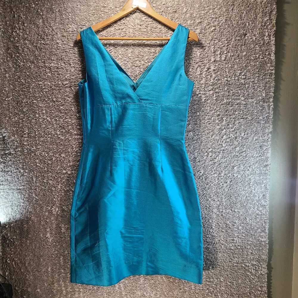 Kate Spade Evie Shift Blue Silk Blend Sleeveless‎ V-Neck Lined Bow Dress Size 8